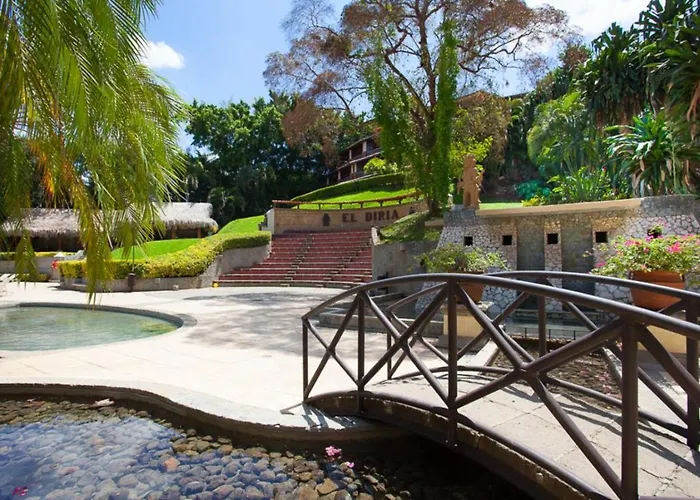 La Diria, Location, Walk To And Shops * Tamarindo